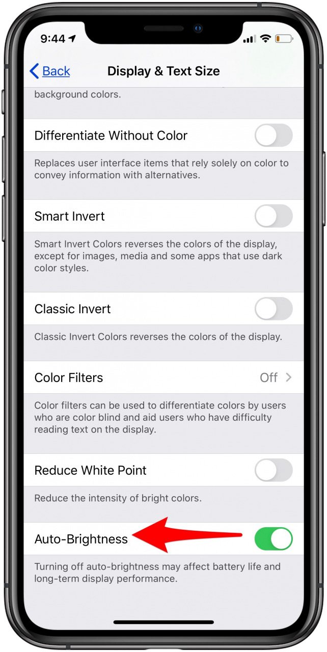 desactivar la configuración de brillo automático en el iphone