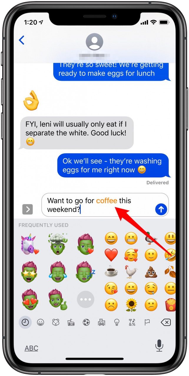 toca la palabra resaltada para reemplazarla con emoji