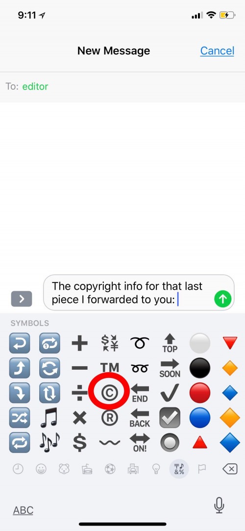 logo de copyright teclado iphone