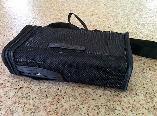 Sound Blaster ROAR SR20 en estuche (se vende por separado)
