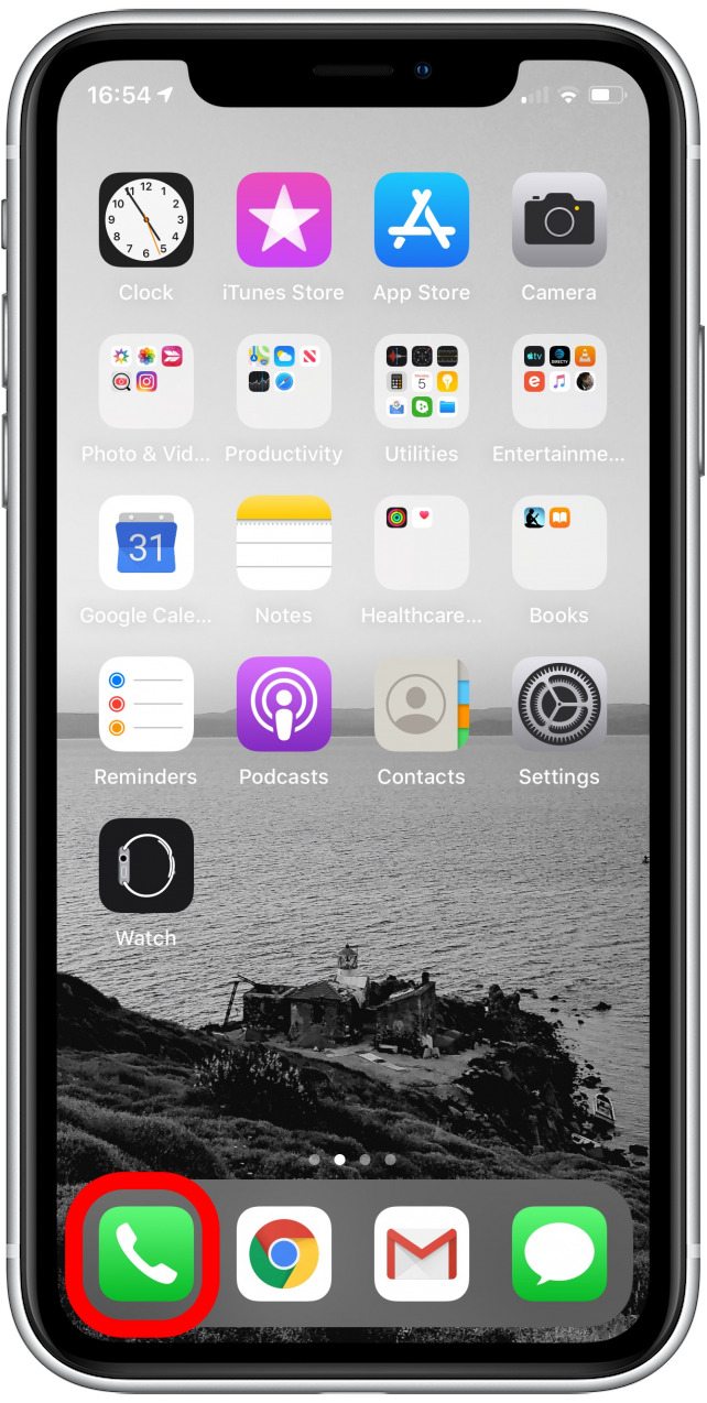 pantalla de iphone con aplicación de teléfono resaltada