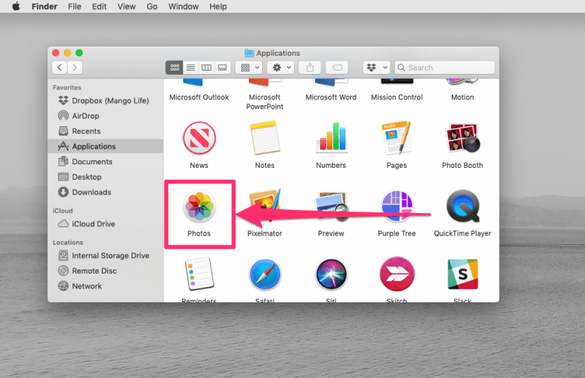 Una imagen del buscador de mac con la aplicación Fotos descrita.